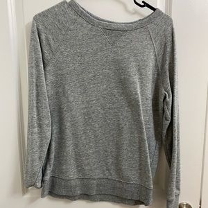 Solid grey Old Navy Sweater. Like new condition. Size extra small.